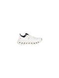 Low-Profile White Sneakers With Lightweight Sole Design