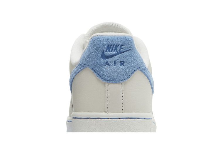 Nike Wmns Air Force 1 LXX 'White University Blue'