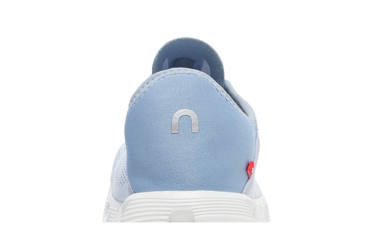 ON Wmns Cloud 5 Coast 'Heather Chambray'