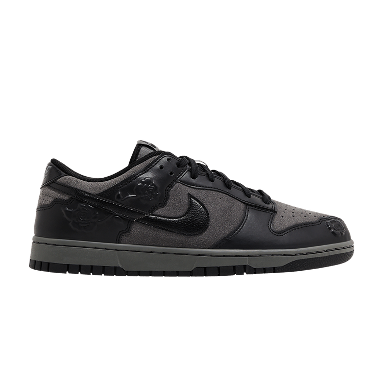 Nike Wmns Dunk Low 'Black Roses'