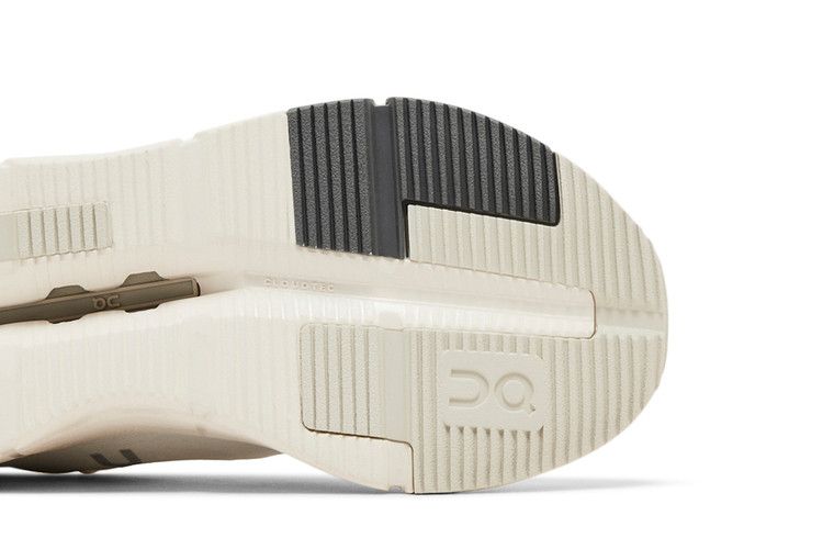 ON Wmns Cloudnova 2 'Ice Sand'
