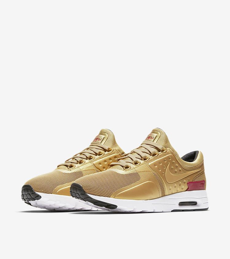 Nike Wmns Air Max Zero QS 'Metallic Gold'