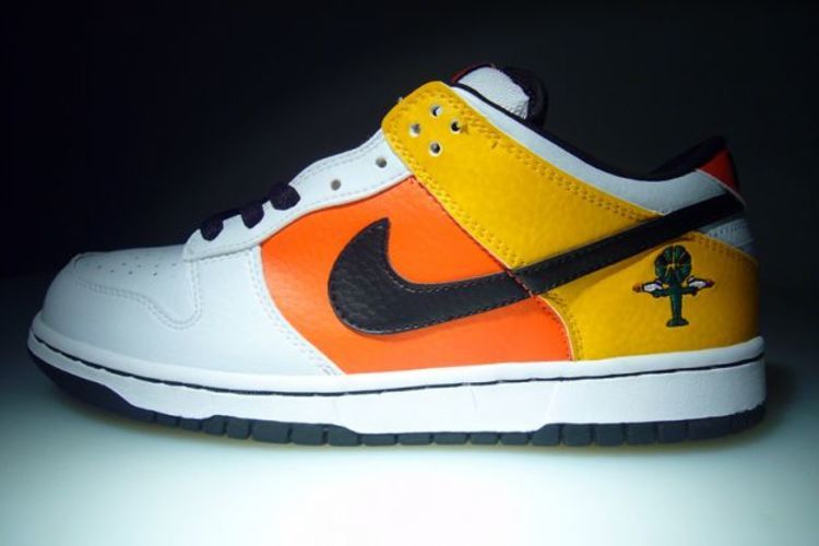 Nike Dunk Low Pro SB 'Raygun' — Orange Flash/Black-White