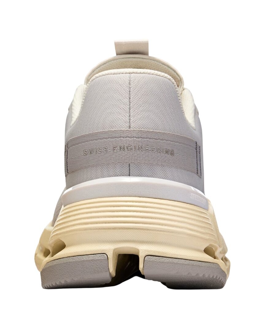 On Running Cloudnova Form 2 TT Sneaker