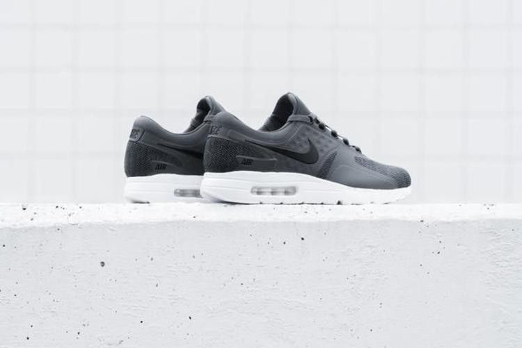 Nike Air Max Zero SE 'Dark Grey'