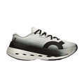ON Wmns Cloudboom Max 'White Black'