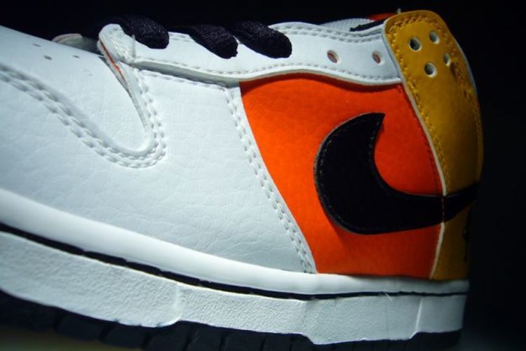 Nike Dunk Low Pro SB 'Raygun' — Orange Flash/Black-White