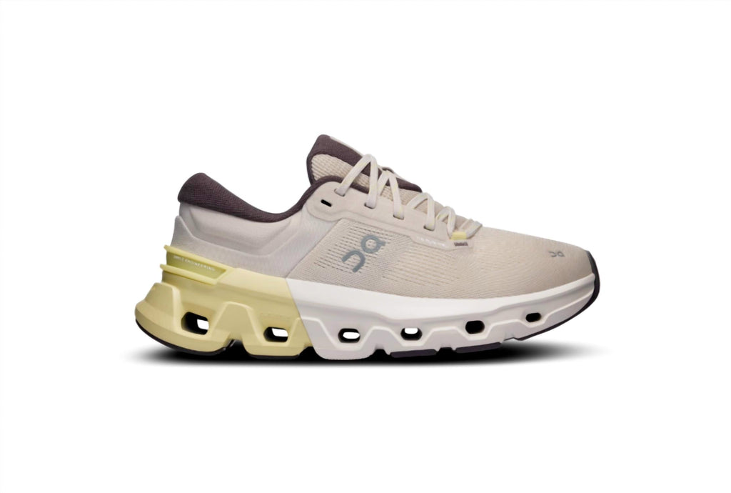 Women Cloudflyer 5 Running Shoes In Pearl/hay