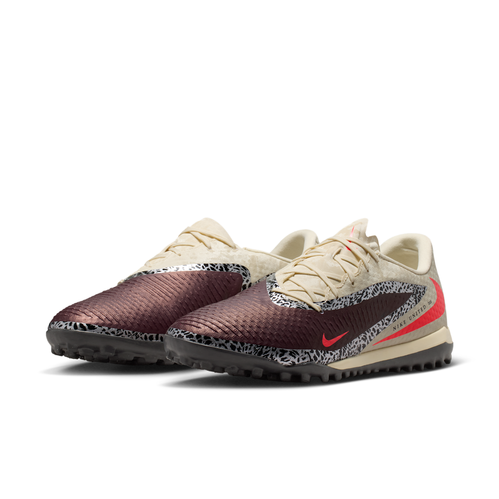 Men's United Phantom 6 Low Academy Turf Soccer Shoes