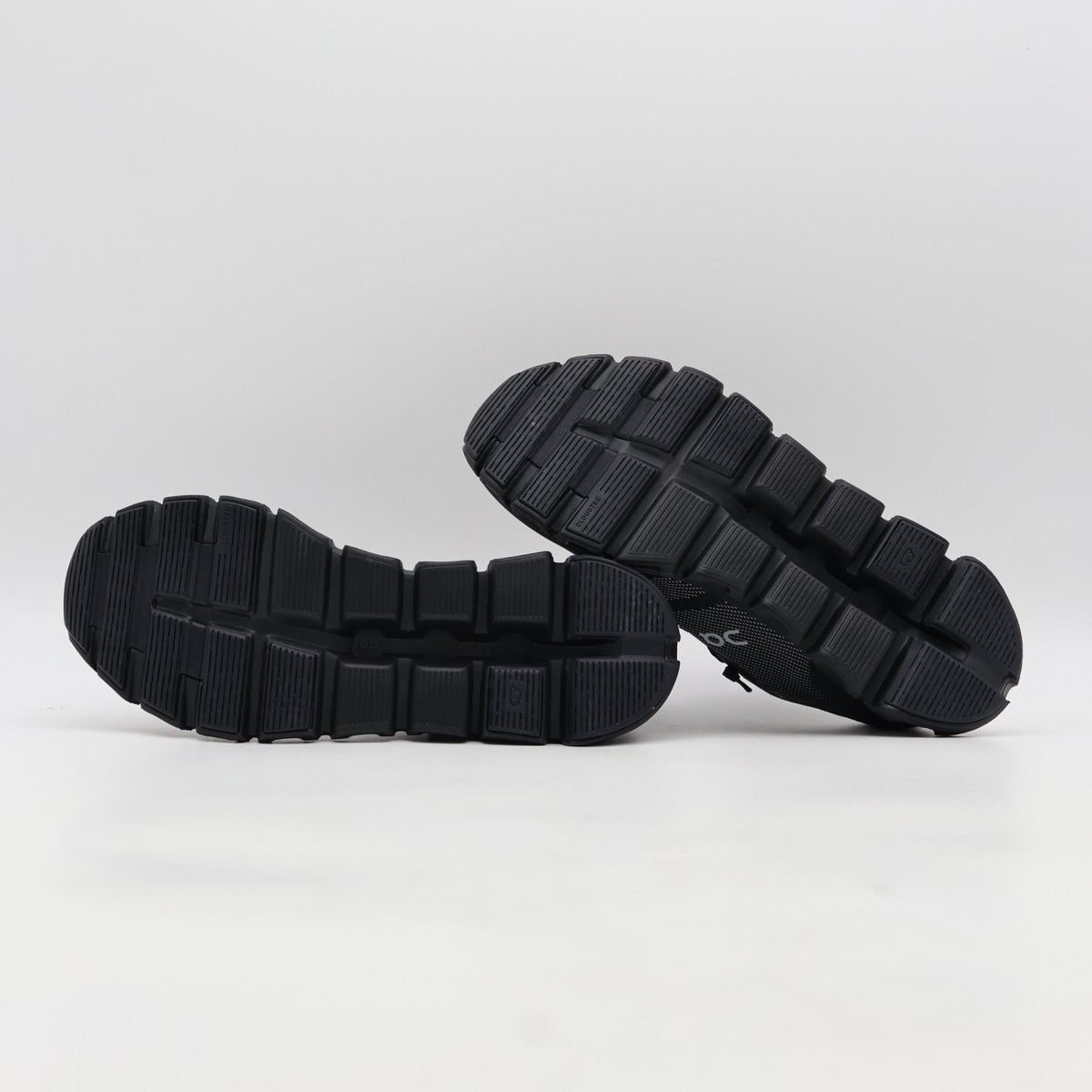 3MF10040106 On Cloud 6 Versa Black Eclipse (Men's)