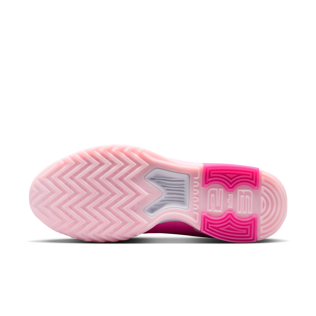 Men's LeBron Witness 9 Basketball Shoes