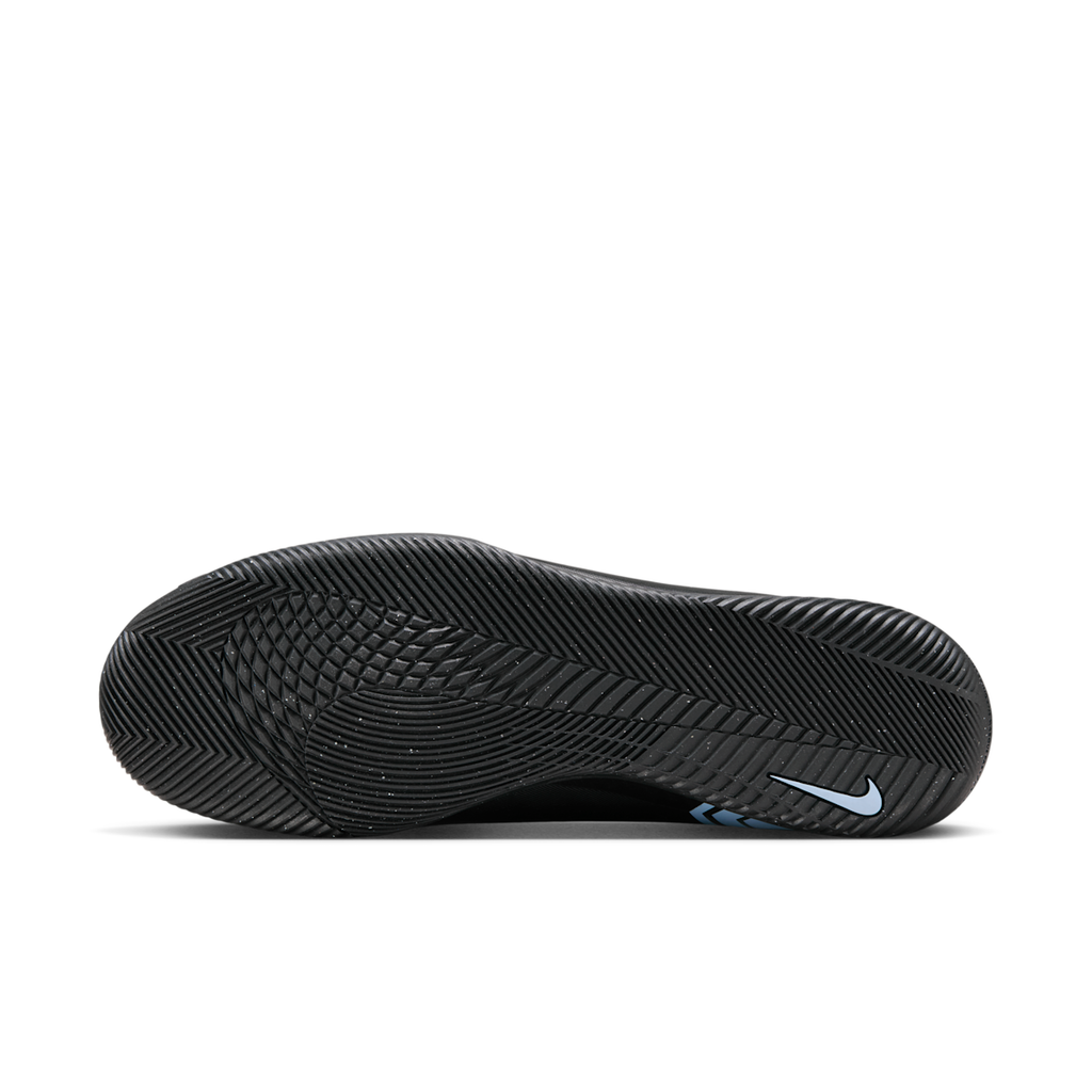 Men's Mercurial Vapor 16 Club Indoor/Court Low-Top Soccer Shoes