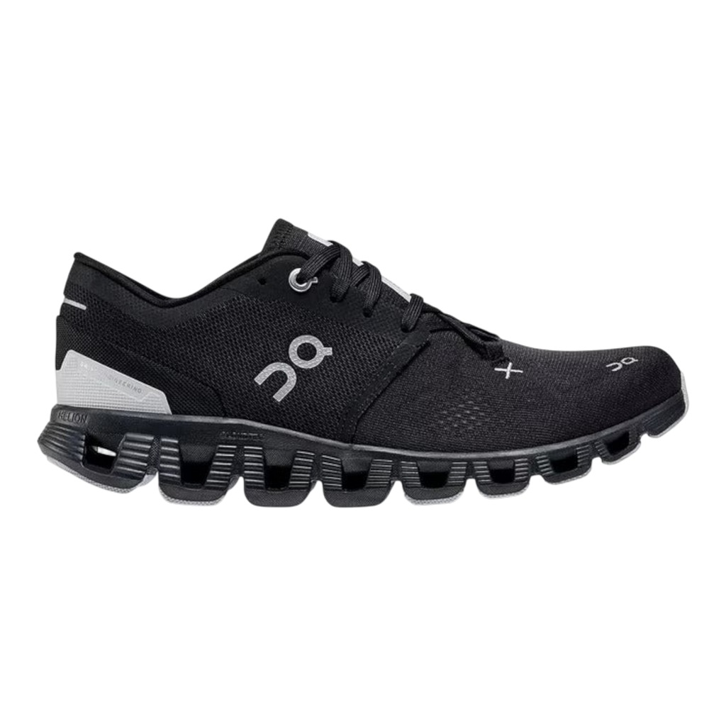 On Cloud X 3 Training Shoes in Black | Women