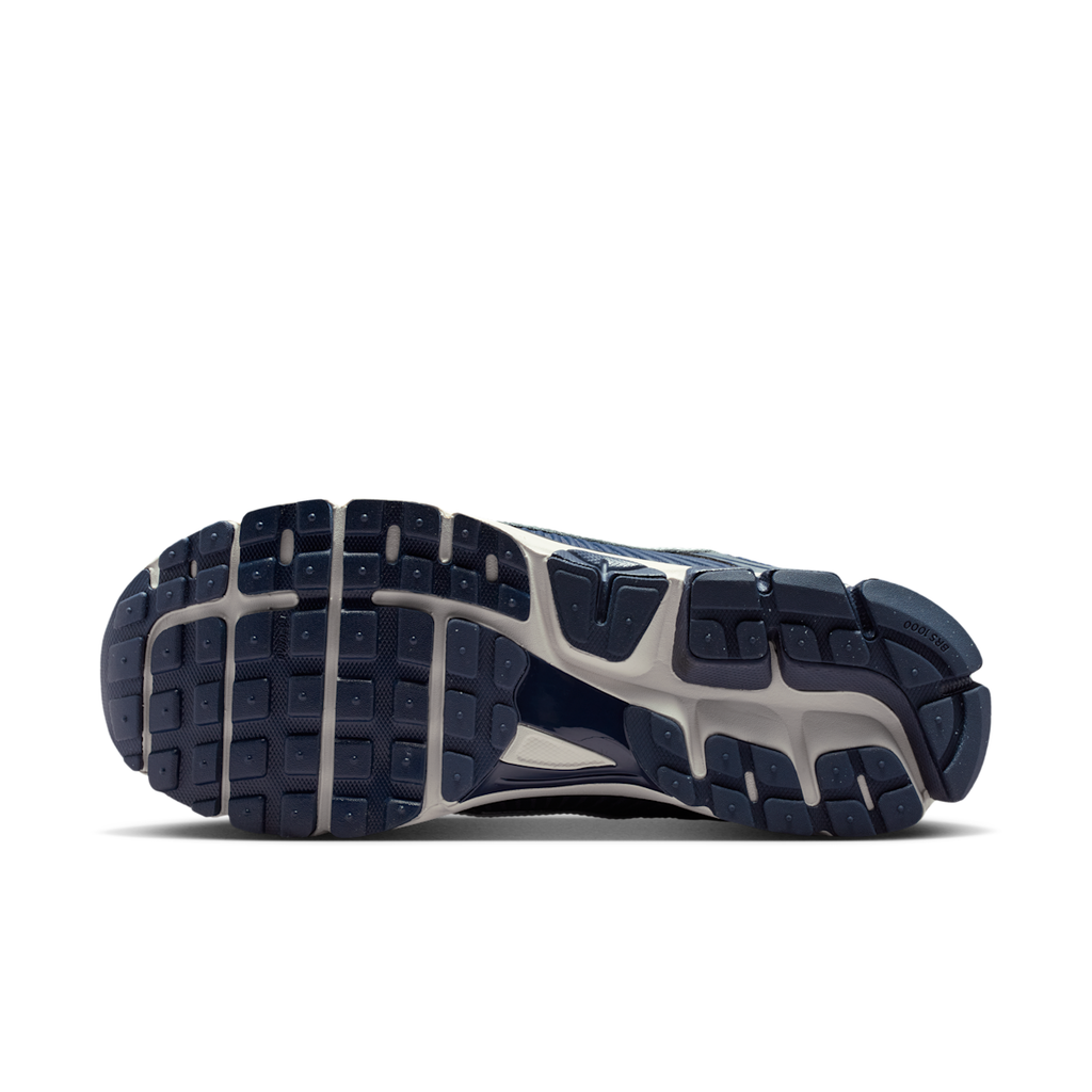 Men's Zoom Vomero 5 SE Shoes