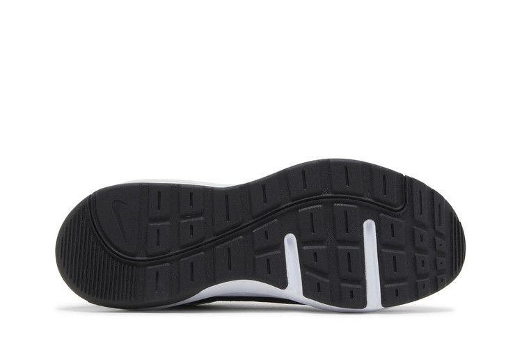 Nike Wmns Air Max AP 'Black White'
