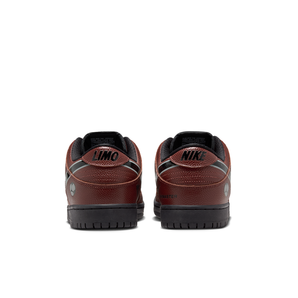 Men's  SB Dunk Low Pro Skate Shoes