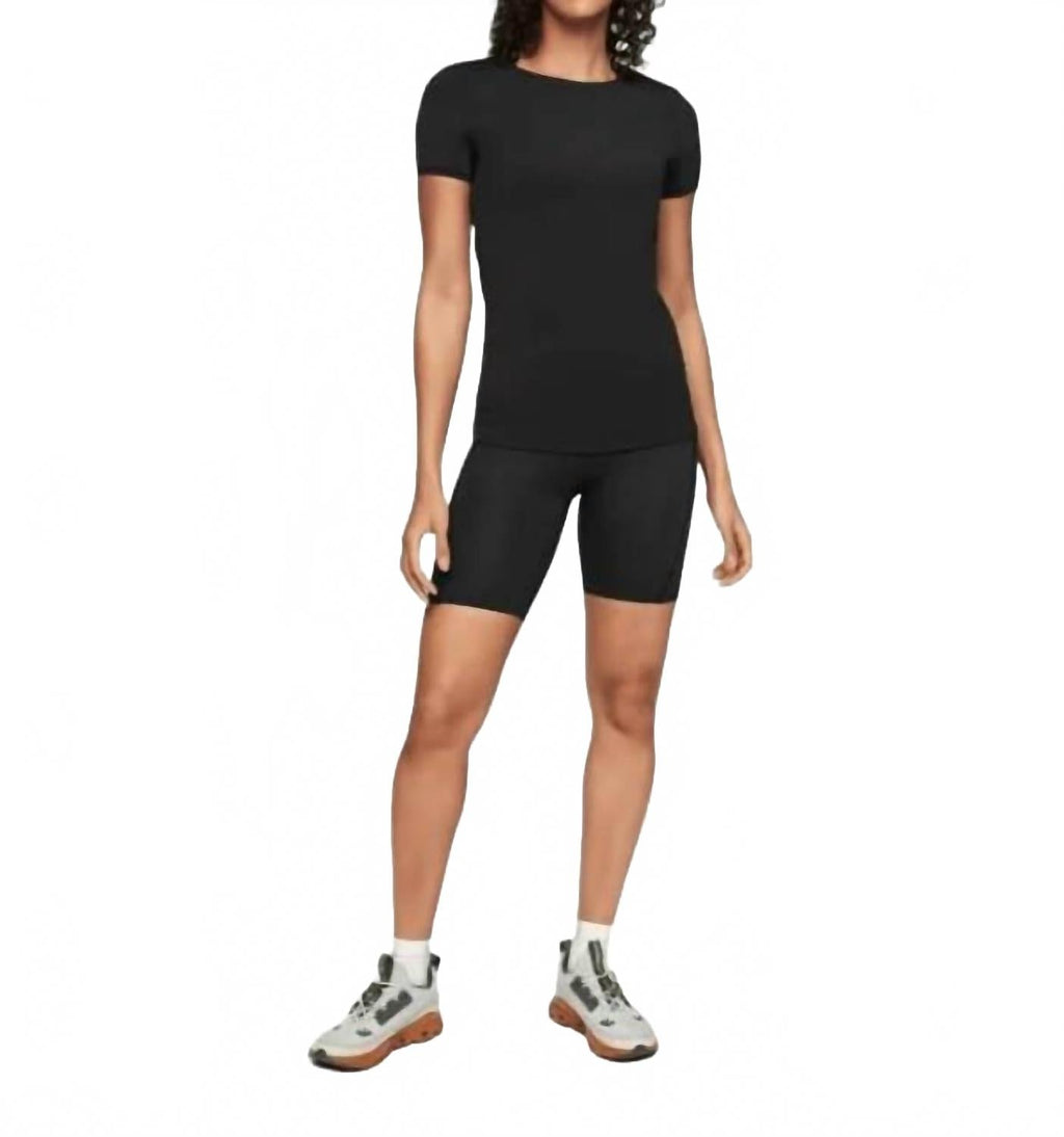 Women's Movement Top In Black