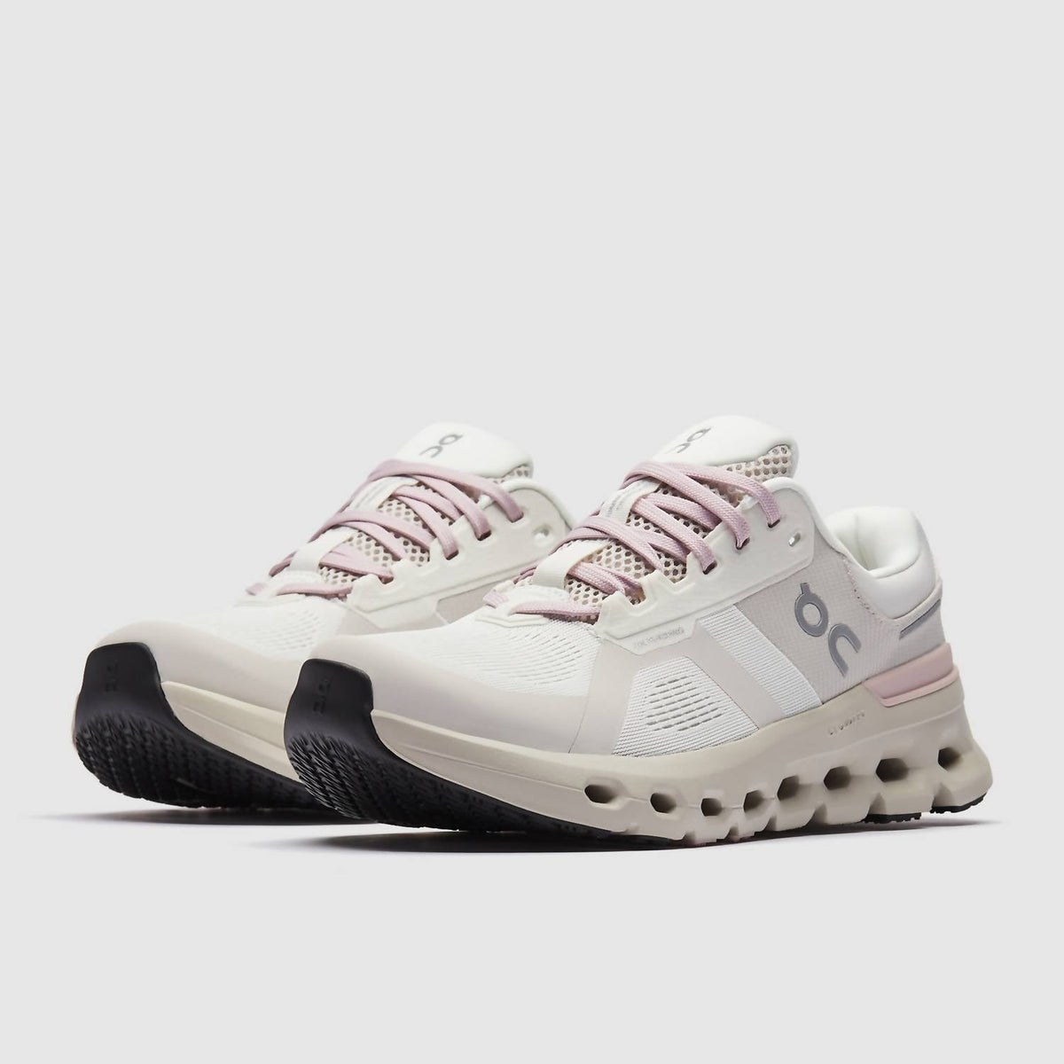 Women's Cloudrunner 2 Wide Running Shoes In Ivory Mauve