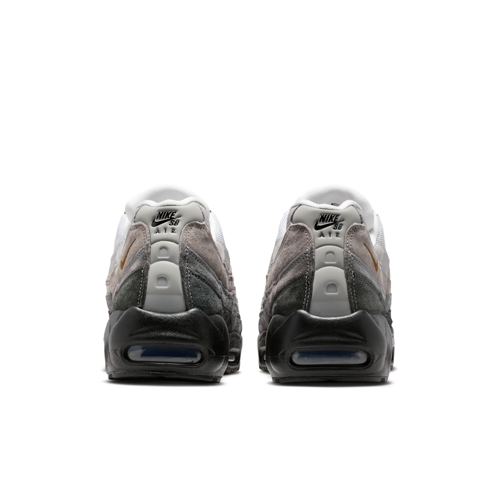 Men's  SB Air Max 95 Skate Shoes
