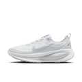Men's Vomero 18 GORE-TEX Waterproof Road Running Shoes with Reflective Accents