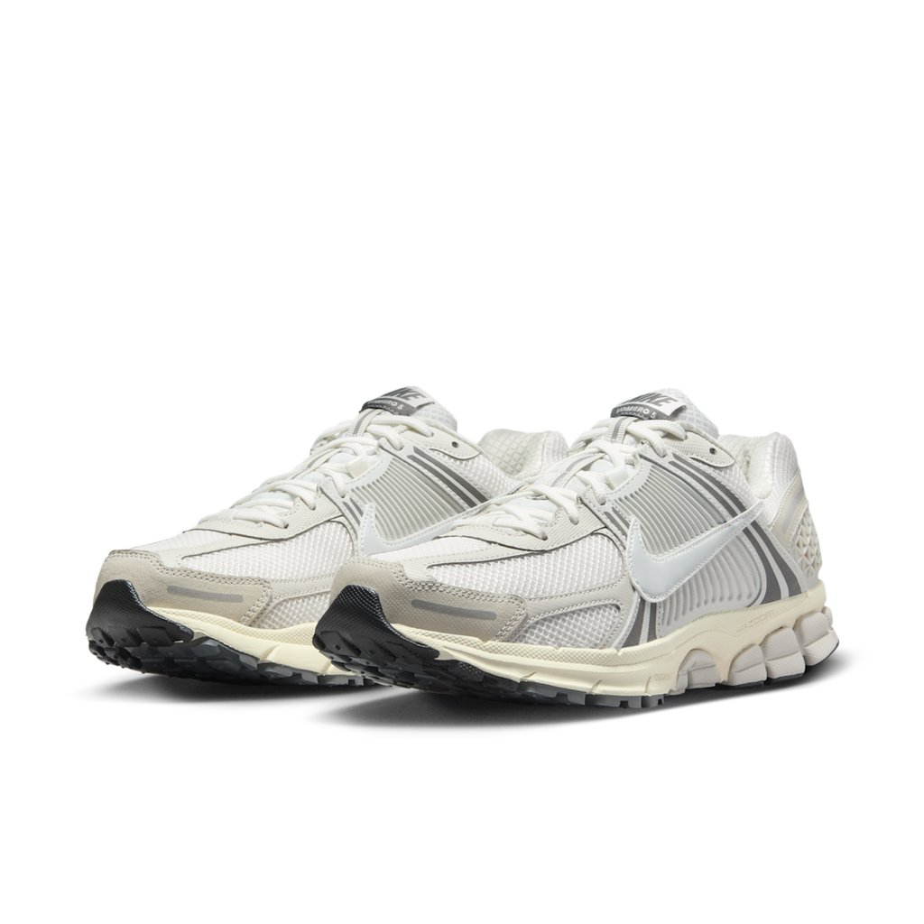 Men's Zoom Vomero 5 SE Shoes