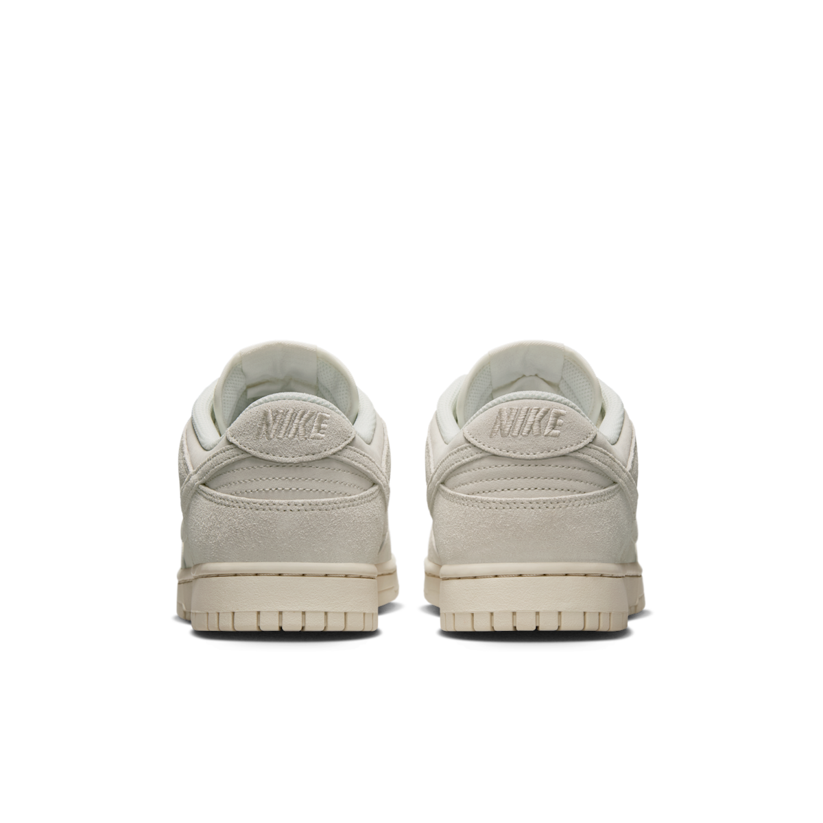 Men's Dunk Low Retro SE Shoes